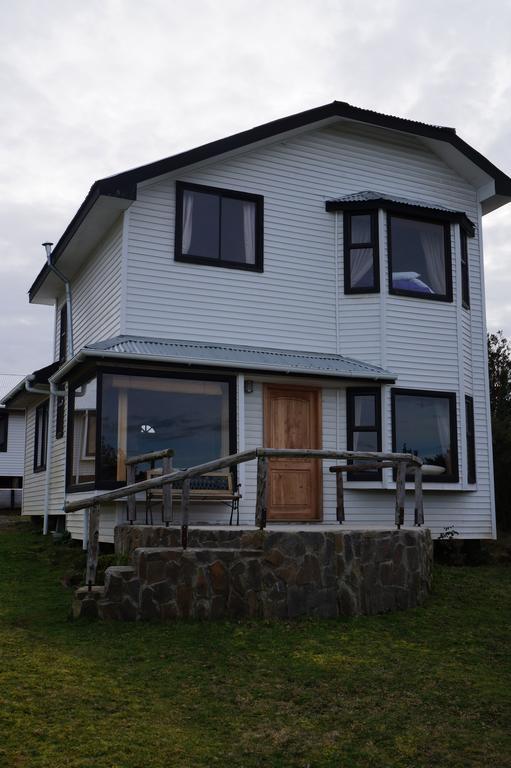Cabanas Vista Tranquila Chiloe กัสโตร ภายนอก รูปภาพ